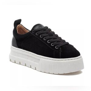 J/Slides Roger Lace Up Low Top Suede Leather Platform Sneakers - NWT